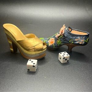 Raine Just The Right Shoe miniature lot gold mule floral shoe collectible decor